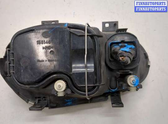 Фара передняя на Volkswagen Golf IV (1J)