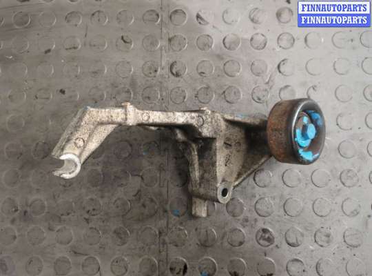 купить Кронштейн (лапа крепления) на KIA Sorento BL 2002-2011