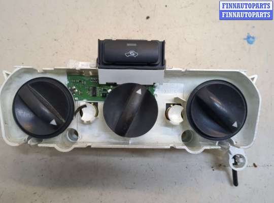 купить Переключатель отопителя (печки) на Toyota Corolla E12 2001-2006