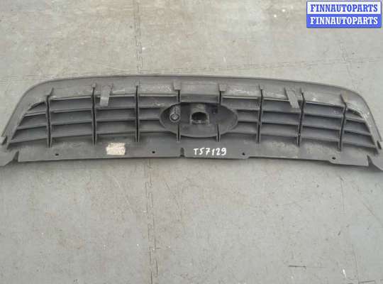 купить Решетка радиатора на Ford Focus 2 2008-2011