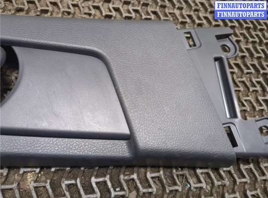 купить Обшивка центральной стойки на Toyota C-HR 2016-2023