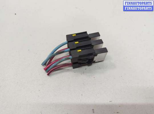 купить Блок предохранителей на Chevrolet Tahoe 2006-2014