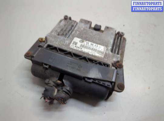 Блок управления двигателем SK537547 на Skoda SuperB 2008-2015