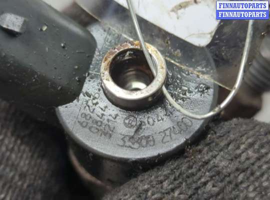 купить Форсунка топливная на KIA Sportage 2004-2010