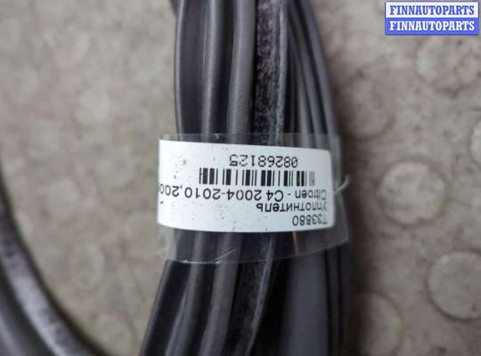 купить Уплотнитель на Citroen C4 2004-2010