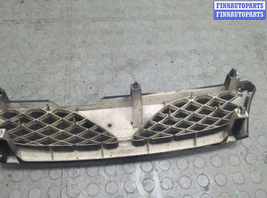 купить Решетка радиатора на Nissan Almera N15 1995-2000