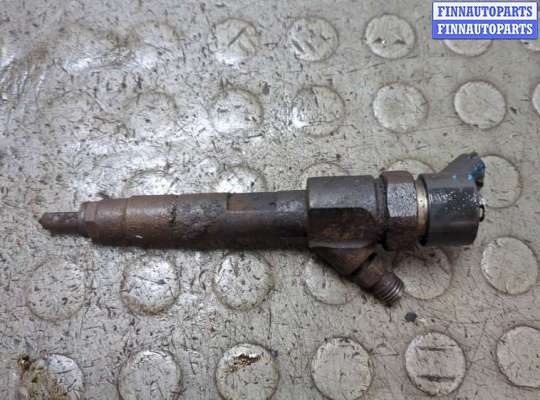 Форсунка топливная RN1568049 на Opel Vivaro 2001-2014