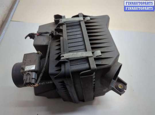 Корпус воздушного фильтра MT577934 на Mitsubishi Outlander 2003-2009