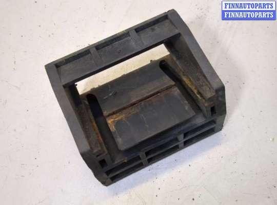 купить Кронштейн радиатора на BMW X6 E71 2007-2014