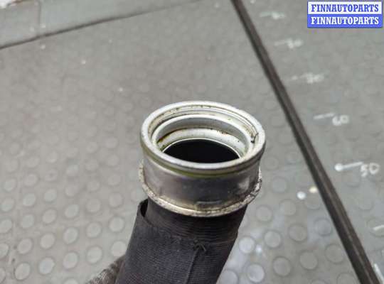 купить Патрубок интеркулера на Volkswagen Touareg 2010-2014