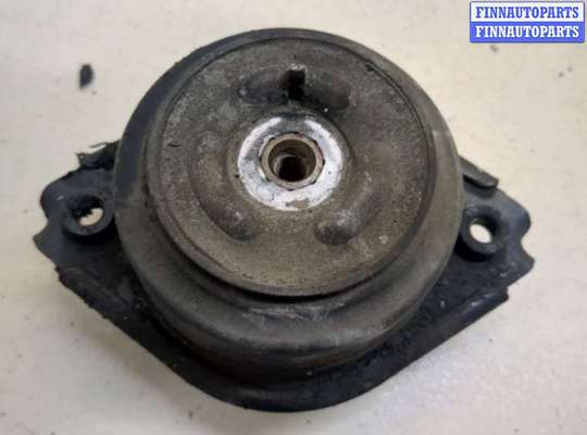 Подушка крепления двигателя MB1451783 на Mercedes R W251 2005-