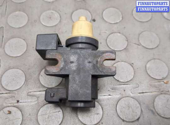 Сервопривод (электромоторчик) на Opel Astra J