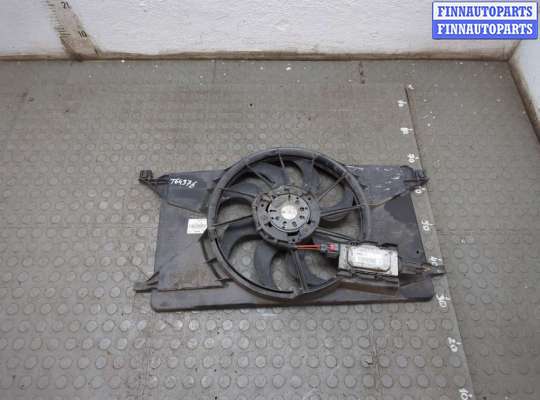 Вентилятор радиатора FO2208137 на Ford Focus 3 2011-2015