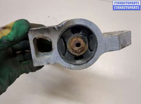 купить Рычаг подвески на Volkswagen Golf 5 2003-2009