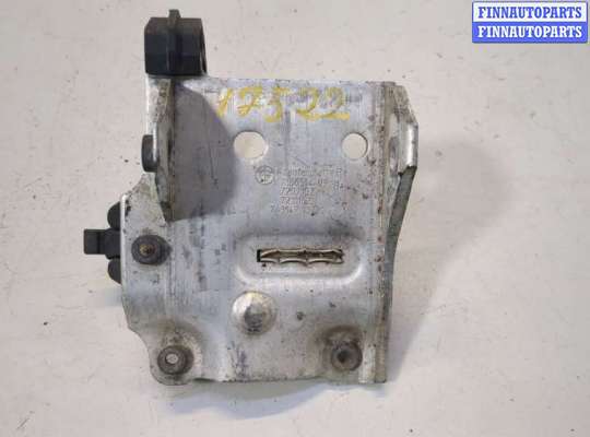 купить Кронштейн радиатора на Mazda Tribute 2001-2007