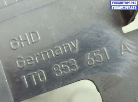 купить Решетка радиатора на Volkswagen Touran 2003-2006