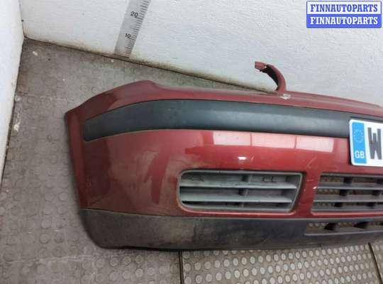 купить Заглушка (решётка) бампера на Volkswagen Golf 4 1997-2006