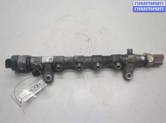 купить Рампа (рейка) топливная на Volkswagen Passat 7 2010-2015 Европа