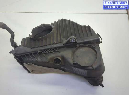 Корпус воздушного фильтра на Volkswagen Touareg II (7P)