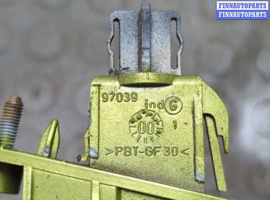 купить Лючок бензобака на Renault Scenic 1996-2002