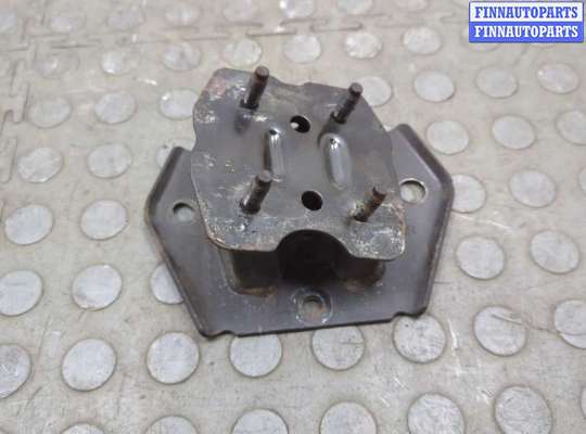 купить Кронштейн бампера на Nissan Murano 2014-2022