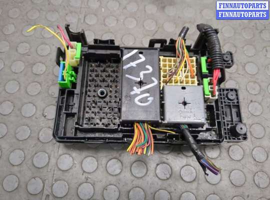 купить Блок предохранителей на Saab 9-7X