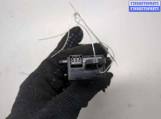 купить Кнопка круиз контроля на Chrysler PT Cruiser 2000-2010