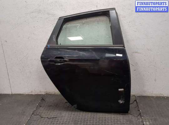 Стекло боковое двери на Opel Astra J