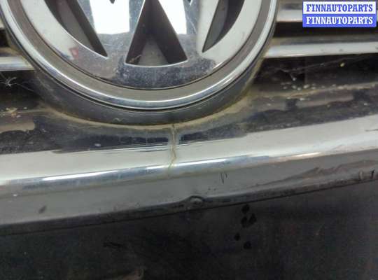 купить Решетка радиатора на Volkswagen Jetta 5 2004-2010