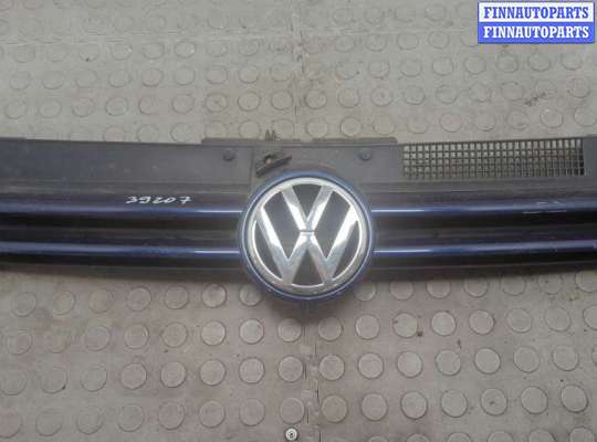 купить Решетка радиатора на Volkswagen Golf 4 1997-2005