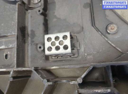 купить Рамка передняя (телевизор) на Peugeot 308 2007-2013
