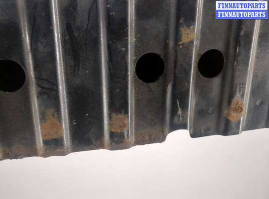 купить Усилитель бампера на Ford Focus 2 2008-2011