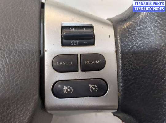 Руль на Nissan Note (E11)