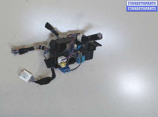 Блок реле TT829106 на Toyota Verso-S