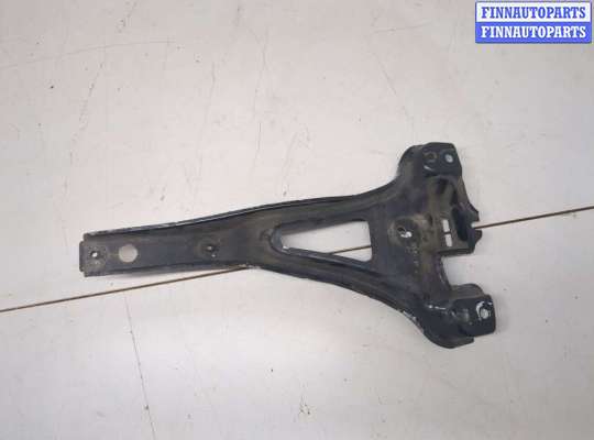купить Кронштейн рамки передней на Volkswagen Golf 4 1997-2005