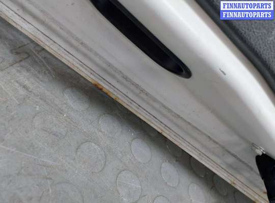 купить Щеткодержатель на Toyota Yaris 2010-2017