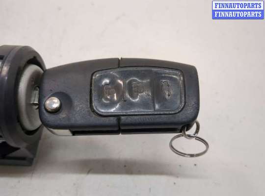 Замок зажигания с ключом на Ford Focus II