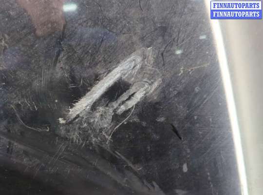 Капот на Land Rover Discovery III