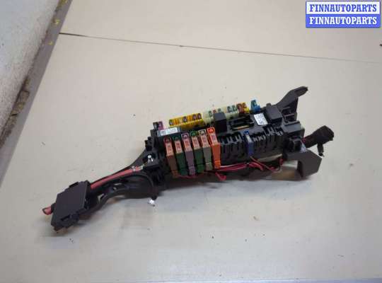 Блок предохранителей MB1684364 на Mercedes GL X166 2012-2016