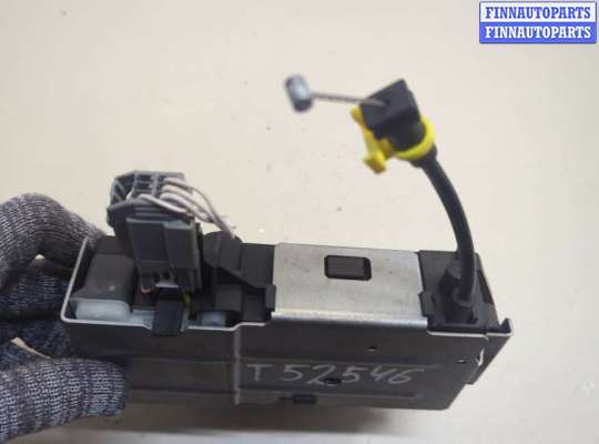 Замок багажника на Volvo XC90