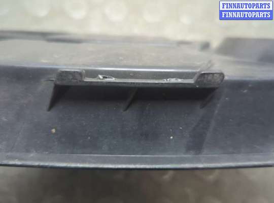 купить Заглушка (решётка) бампера на BMW 3 F30 2012-2019