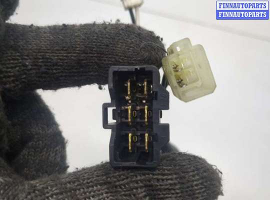 Замок зажигания с ключом на Kia Carnival I (UP, GQ)