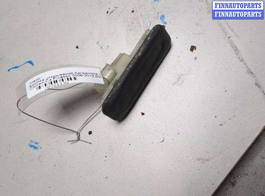 купить Кнопка открывания багажника с крышки на Citroen C4 Picasso 2006-2013