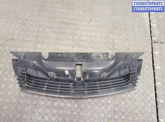 купить Решетка радиатора на Renault Laguna 2 2001-2007