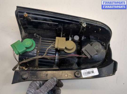 купить Фонарь (задний) на Ford Escape 2000-2006