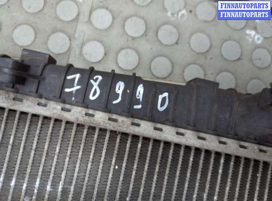купить Радиатор охлаждения двигателя на Volvo S40 2004-2012