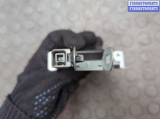 Антенна на Honda CR-V IV (RM_)