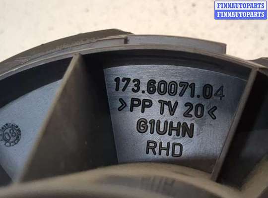 купить Двигатель отопителя (моторчик печки) на Ford Kuga 2008-2012