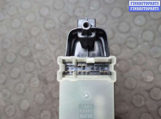 Блок управления стеклоподъёмниками на Nissan Patrol VI (Y62)