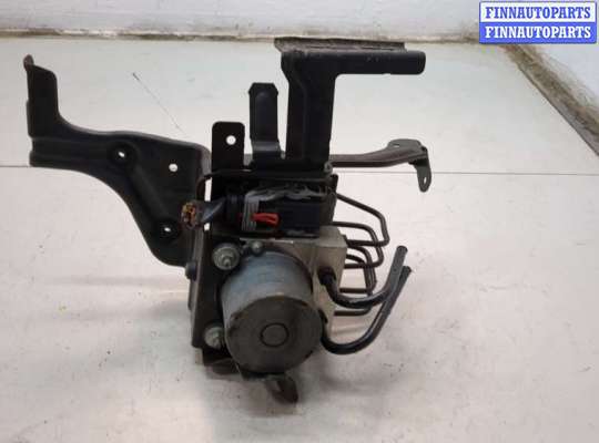 Блок ABS на Audi A4 (8E/8H, B7)